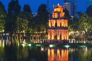 Discover Hanoi